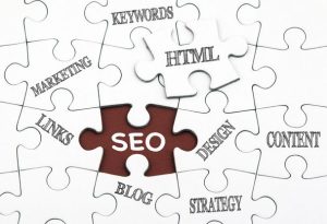 آموزش کامل بازاریابی آنلاین: چکیده 8 تجربه کلیدی نی‌نی‌سایت، پاسخ به سوالات متداول و راهنمای عملی