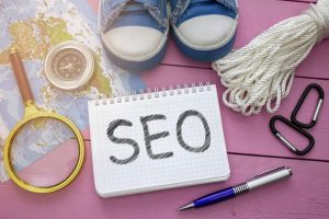 آموزش جذب مخاطب هدف: چکیده تجربیات نی نی سایت – سال 1404 (31 مورد + سوالات متداول)